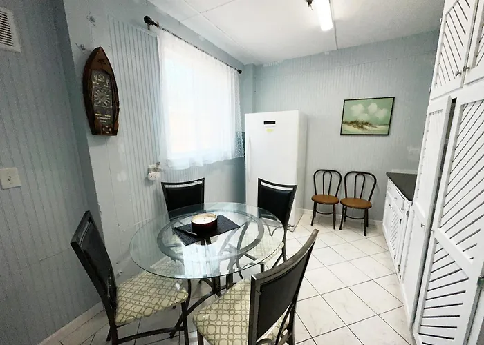 Apartment I Lucy Bay Front *