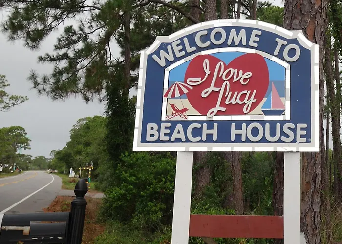 I Lucy Bay Front